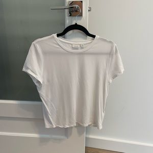Brand new, never worn Babaton white tshirt slightly cropped